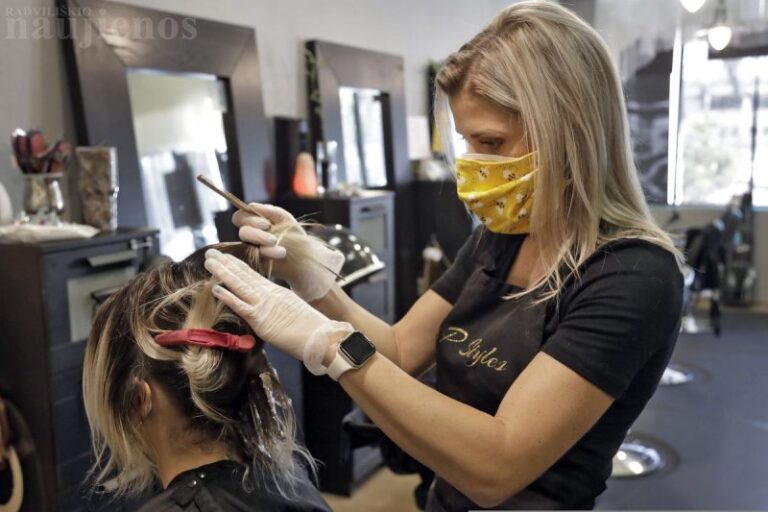 Nuo pirmadienio duris atvers grožio salonai ir dalis parduotuvių