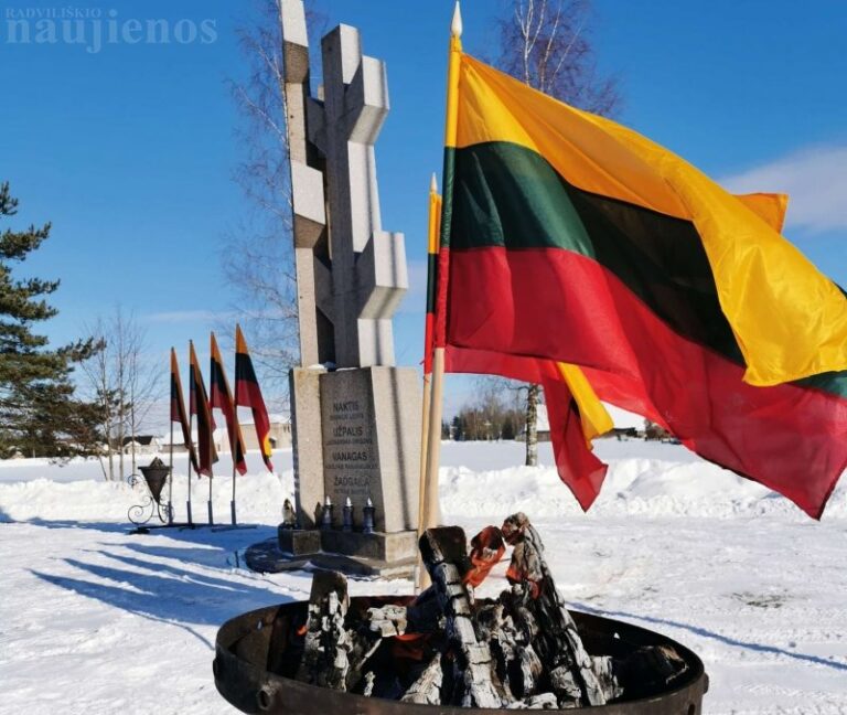 Radviliškio rajono savivaldybės vadovų sveikinimas Vasario 16-osios proga