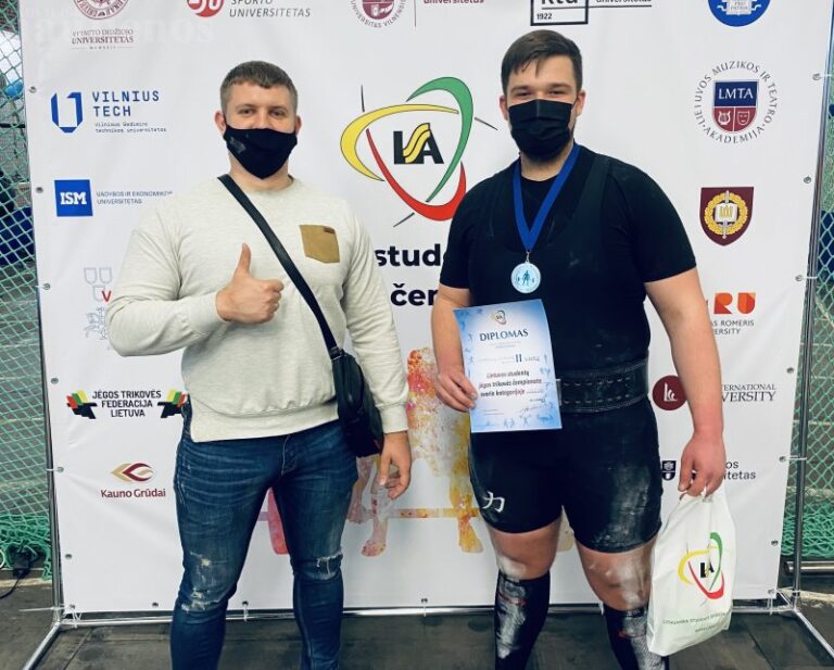 Radviliškietis Gabrielius Verdingas – studentų trikovės varžybų vicečempionas