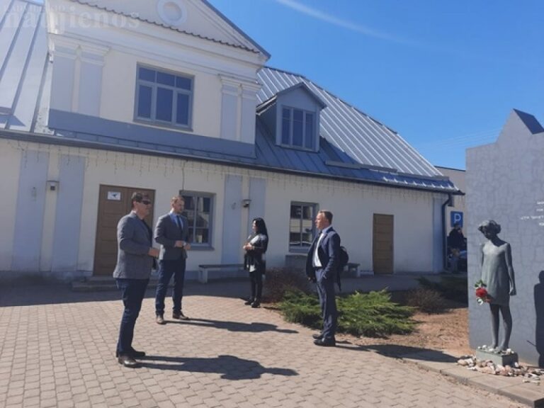 Seimo nariai – į pagalbą rajono kultūros įstaigoms