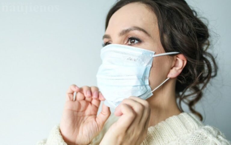 Nuo lapkričio 15 dienos uždarose patalpose – tik medicininės kaukės arba respiratoriai