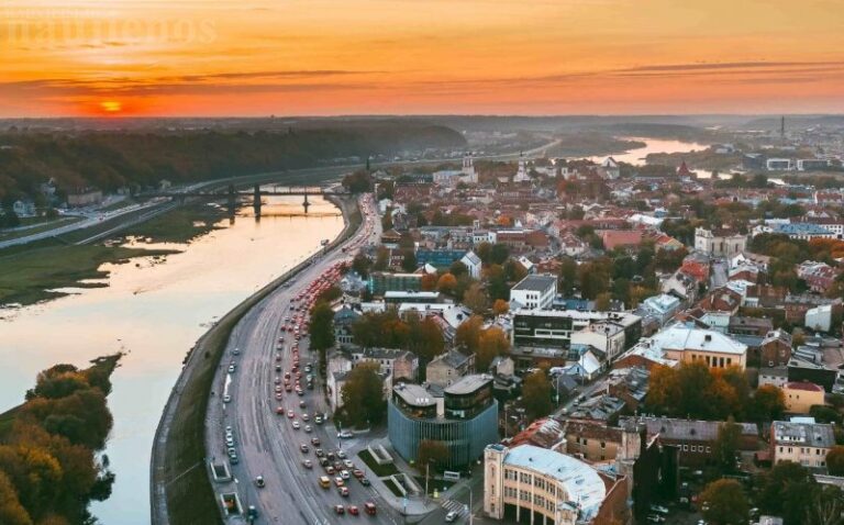Kvalifikuoti vertėjai padės išversti net sunkiausius dokumentus