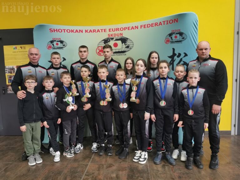 Radviliškio karatistai Europos čempionate laimėjo 13 medalių