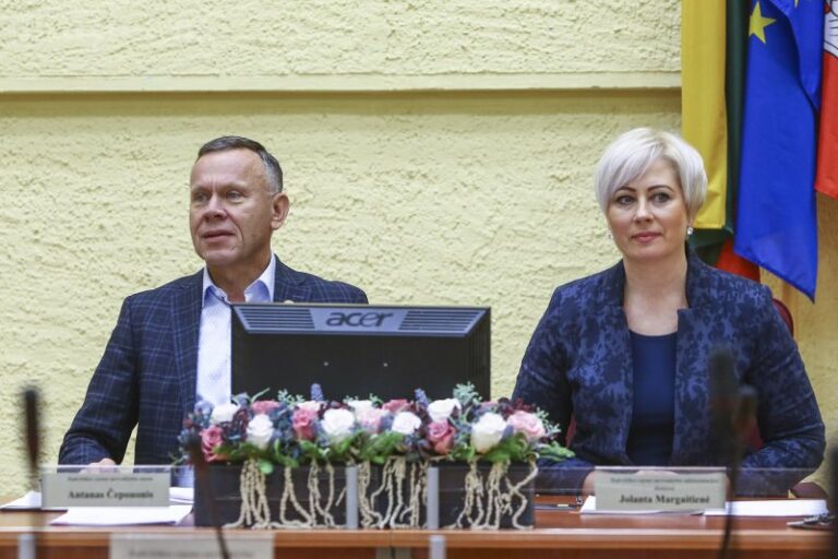 STT „žvaigždę“ po savo sparneliu priglobė Seimo narys