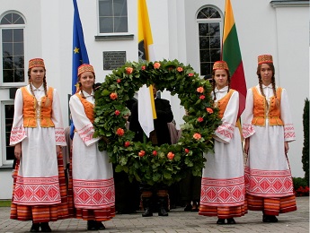 Per Radviliškį nuvilnijo vienybės jausmas