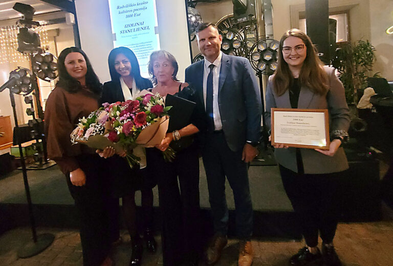 Meno dienos proga – padėkos kultūros darbuotojams ir Kultūros premija Izolinai Stanulienei